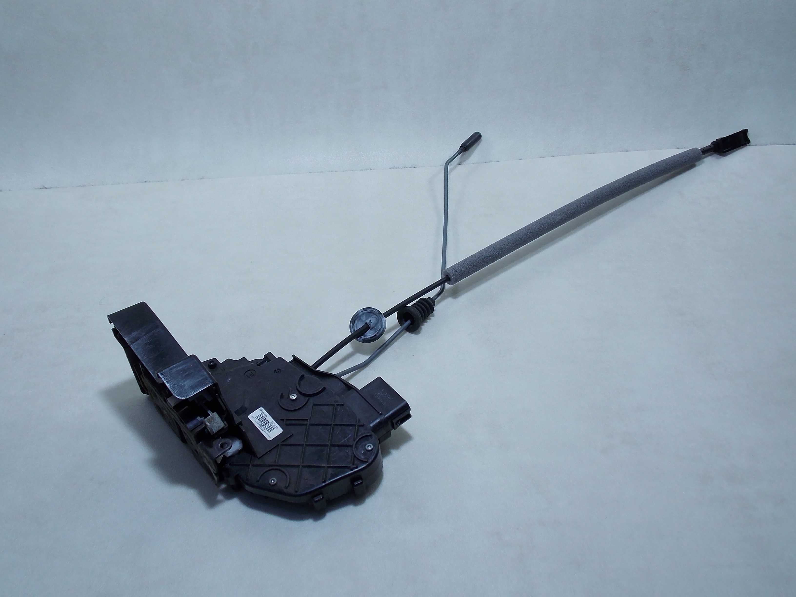 VOLVO XC60 08-13 ZAMEK DRZWI PRZOD PRAWY 30799301