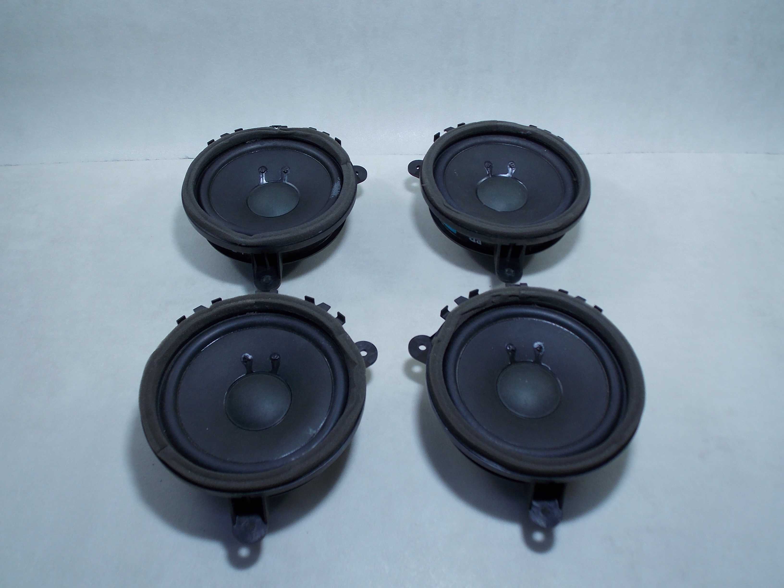 VOLVO V50 V70 III S60 II V60 XC60 04- GLOSNIK DRZWI PRZOD TYL PREMIUM SOUND NIEBIESKA NAKLEJKA 30657445