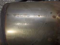 VOLVO S80 V70 XC70 XC60 2.4 D5 07- KATALIZATOR BQ7QA 30774491