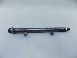 VOLVO S60 XC60 2.4 D5 08- LISTWA WTRYSKOWA CZUJNIK 30777759 0445215025
