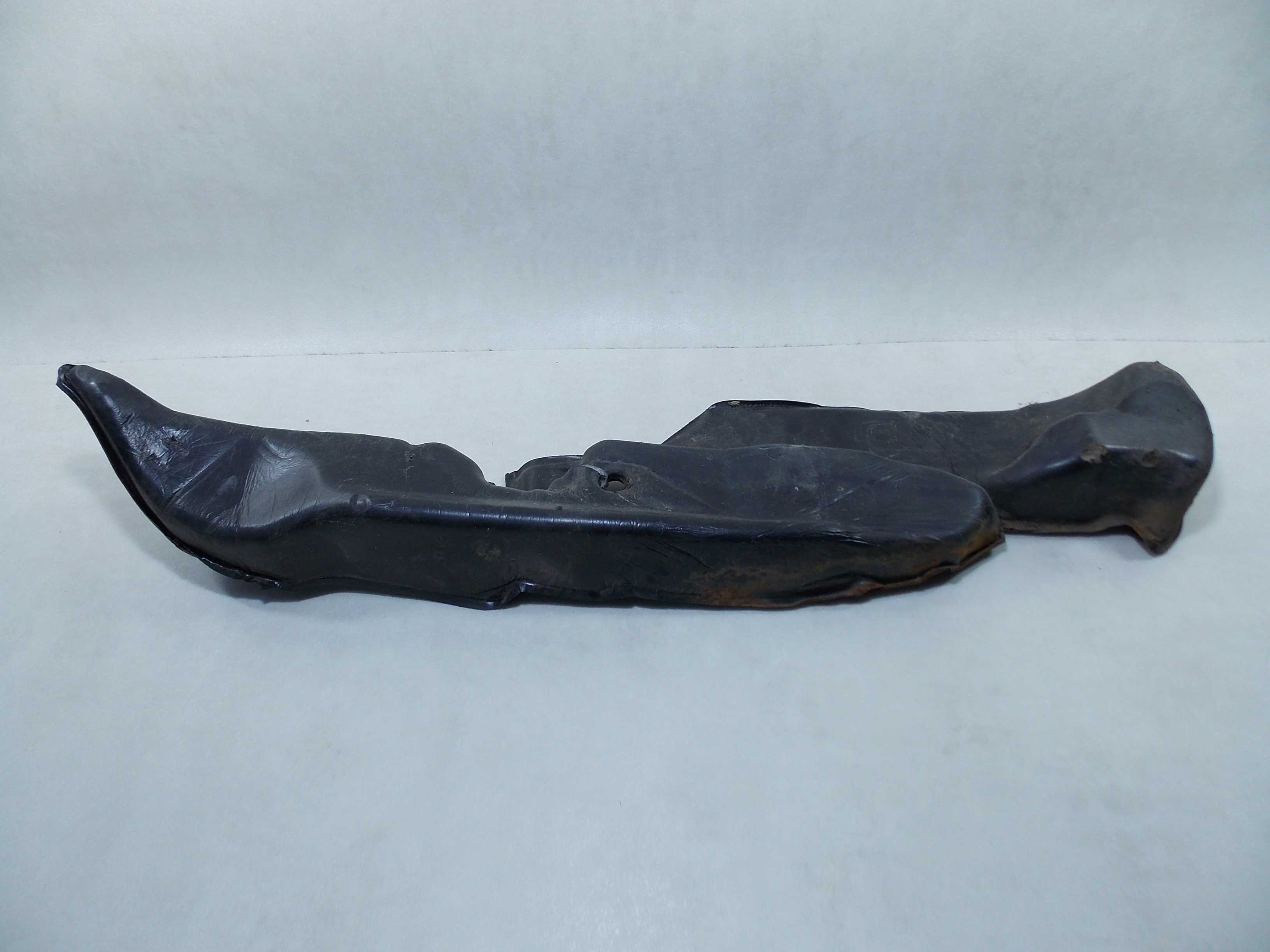 VOLVO XC60 08-17 PIANKA WYGLUSZENIE BLOTNIKA LEWY PRZOD 31297207