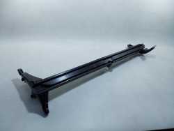 VOLVO XC60 08-17 PROWADNICA UCHWYT PODLOGI BAGAZNIKA 31271584 PRAWY
