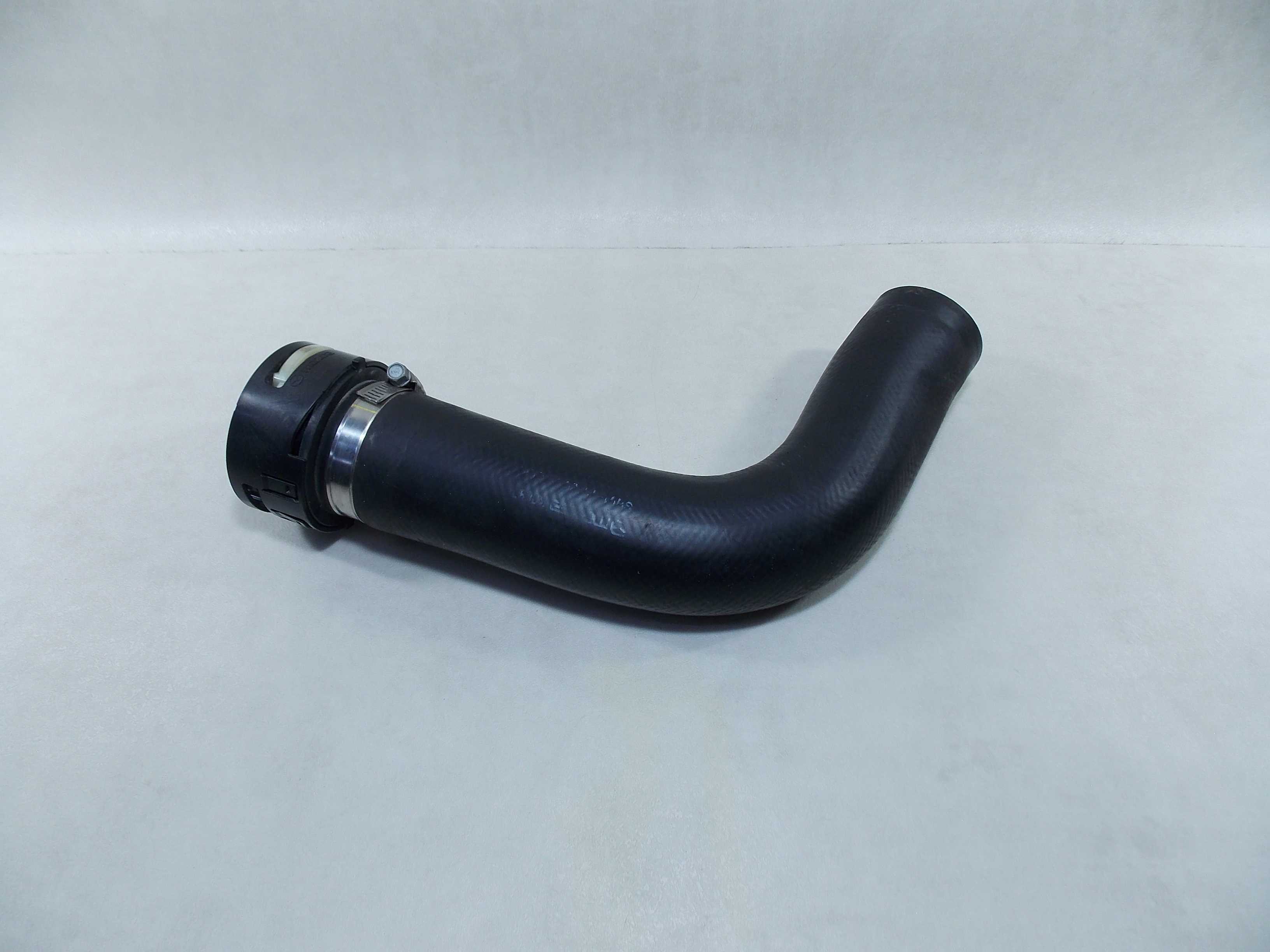 MAZDA 3 5 6 VI GJ CX 2.2 D SKYACTIV SH01 12- RURA PRZEWOD INTERCOOLERA POWIETRZA SH01-132E1