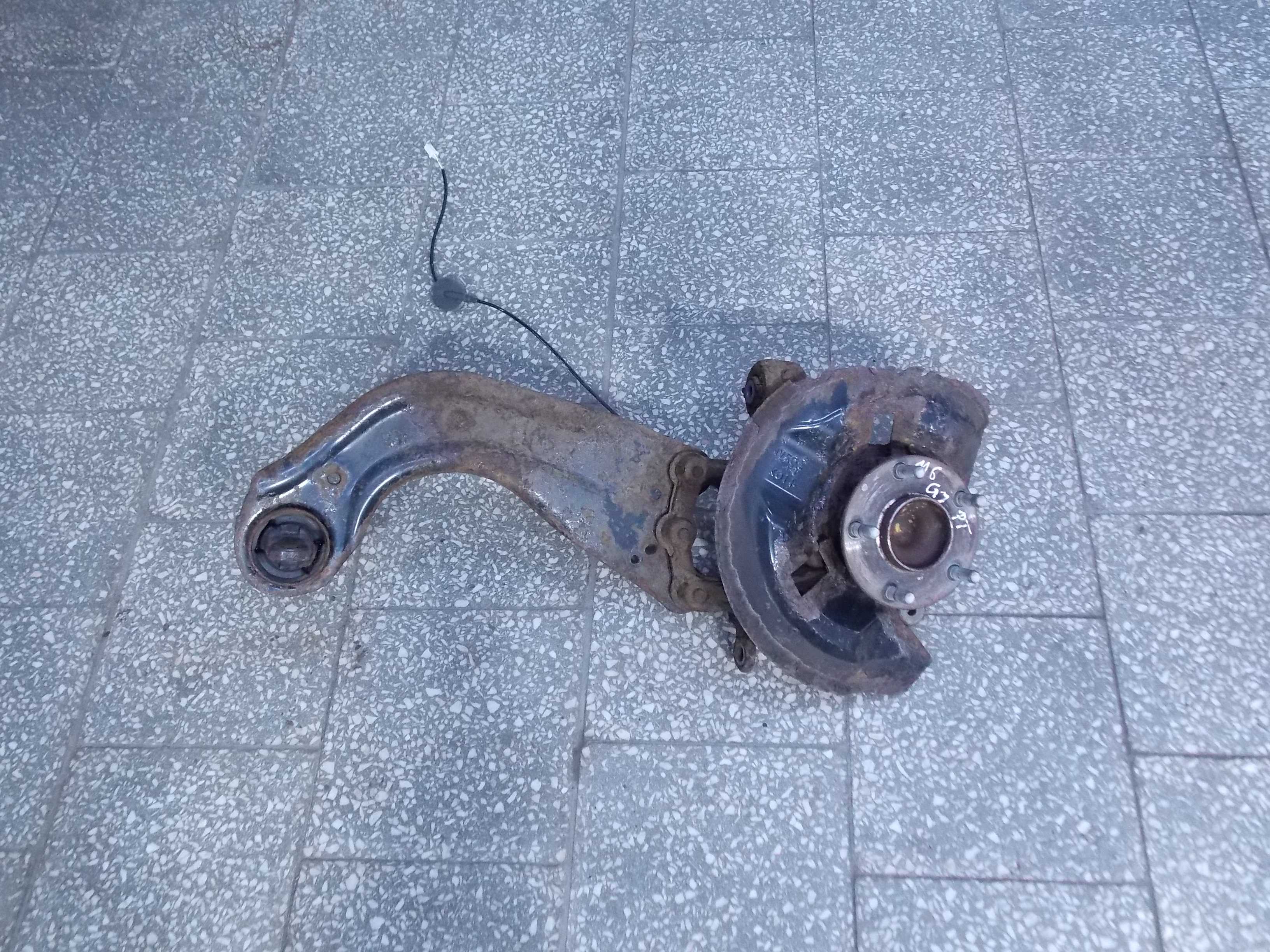 MAZDA 6 VI KOMBI GJ 12-17 PIASTA ZWROTNICA WAHACZ TYL PRAWY