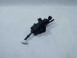 VOLVO C30 S40 V50 C70 FORD 1.6D POMPKA POMPA SPRZEGLA 3M51-7A543-BD
