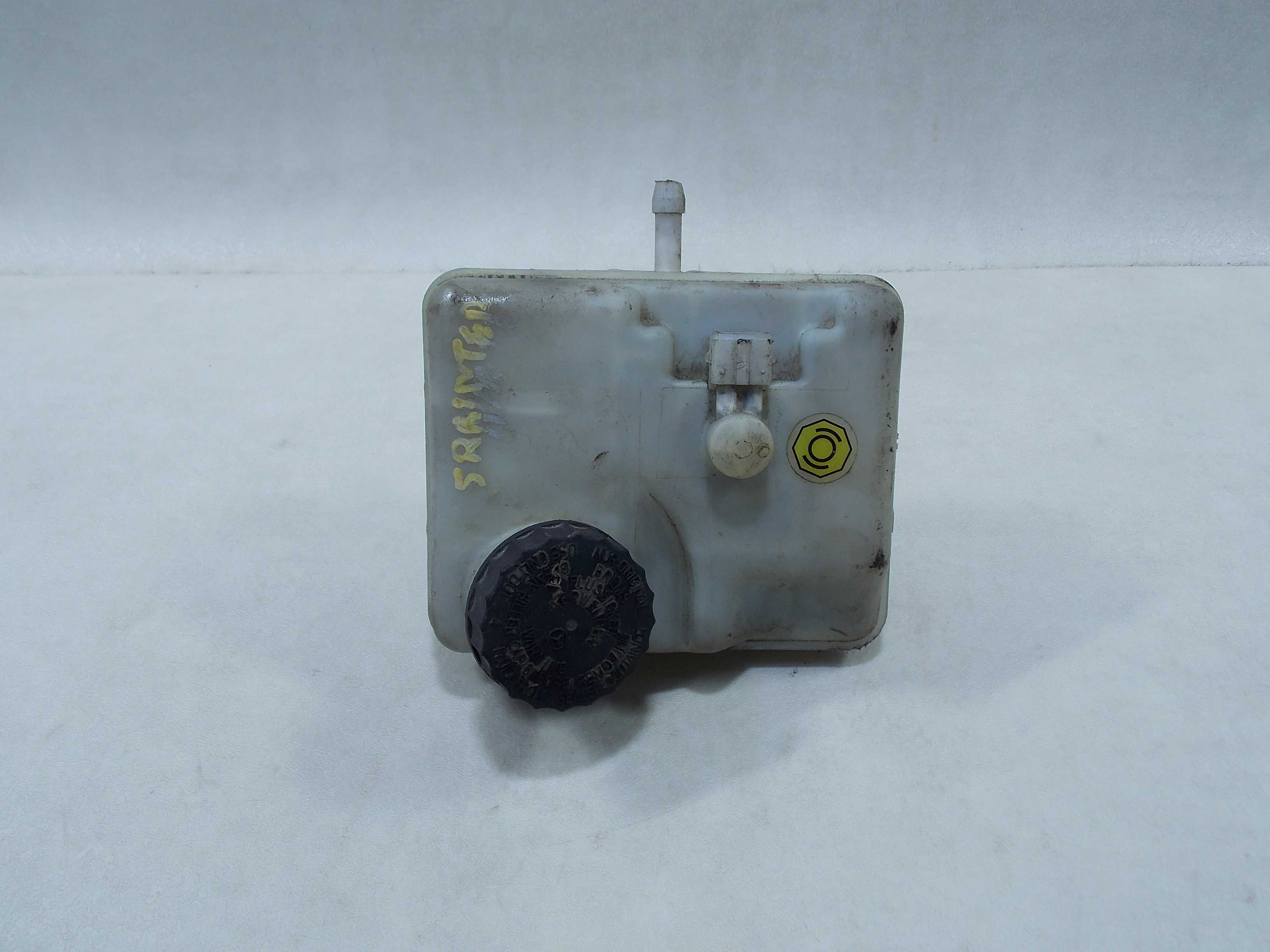 MERCEDES SPRINTER 901 903 95-06 ZBIORNIK PLYNU HAMULCOWEGO 0204021697 A0024314002