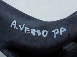 TOYOTA AVENSIS VERSO 01-09 CHLAPACZ PRZOD PRAWY