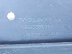 VOLVO XC90 CHLAPACZ PRAWY PRZOD PRZEDNI 08685557 02-07