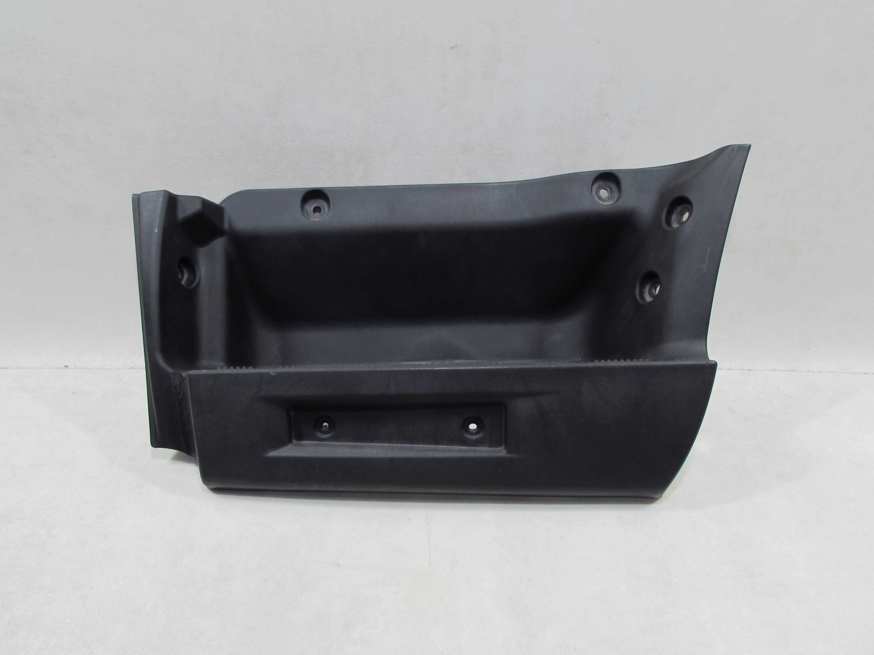 MITSUBISHI CANTER FUSO 7C15 17R STOPIEN STOPNICA SCHODA LEWA 14-19