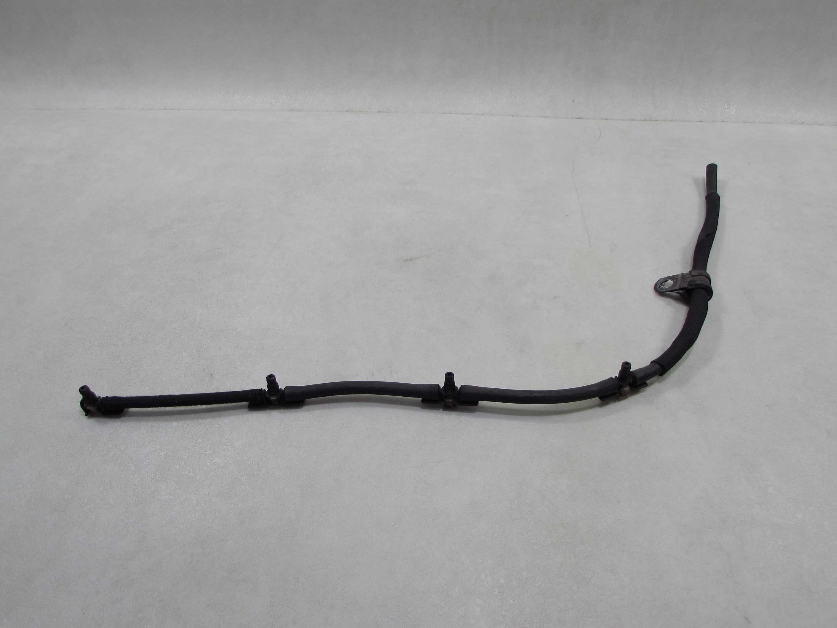 MITSUBISHI CANTER FUSO 7C15 E6 17R RURKA PRZEWOD NADMIARU POWROTU PALIWA 13-21