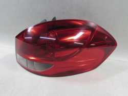 RENAULT CLIO III KOMBI GRANDTOUR LAMPA TYL PRAWA 8200586844 07-12