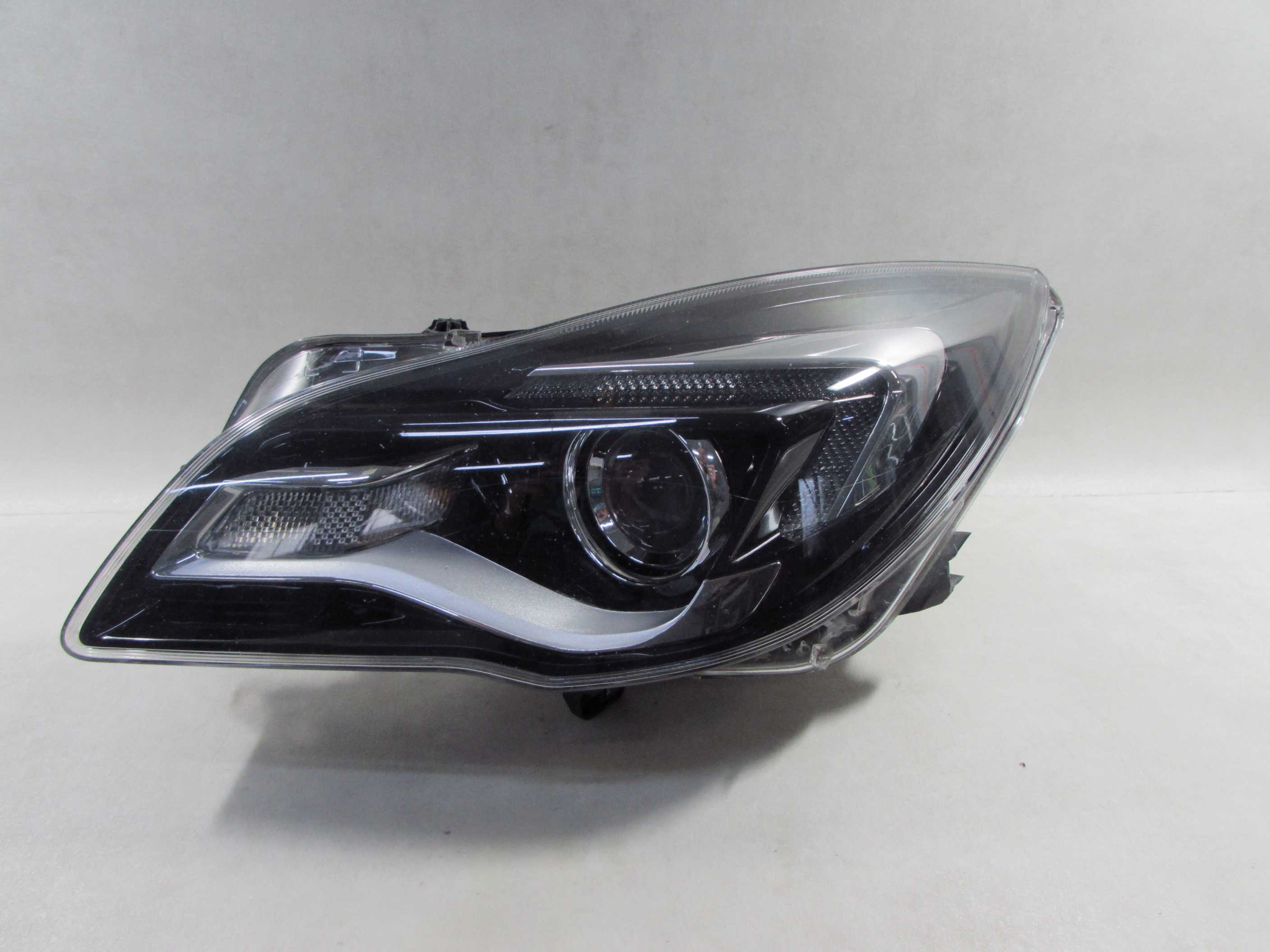 OPEL INSIGNIA LIFT 13-17 LAMPA PRZOD LEWA LED 13409908
