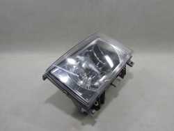 MITSUBISHI CANTER FUSO 7C15 3.0 E6 17R LAMPA REFLEKTOR PRAWY UK