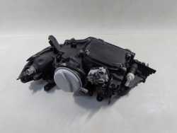 SUBARU LEGACY III OUTBACK LIFT LAMPA PRZOD PRAWA XENON UK POMPKA 06-09