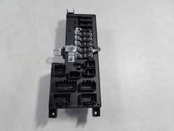 VOLVO S80 XC90 2.4 D5 SKRZYNKA BEZPIECZNIKOW 8678449 518787205 02-14