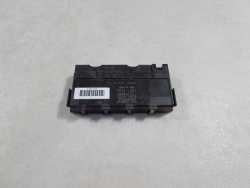 TOYOTA YARIS II LIFT 09-11 SKRZYNKA BEZPIECZNIKOW 82641-47020 7281-8502