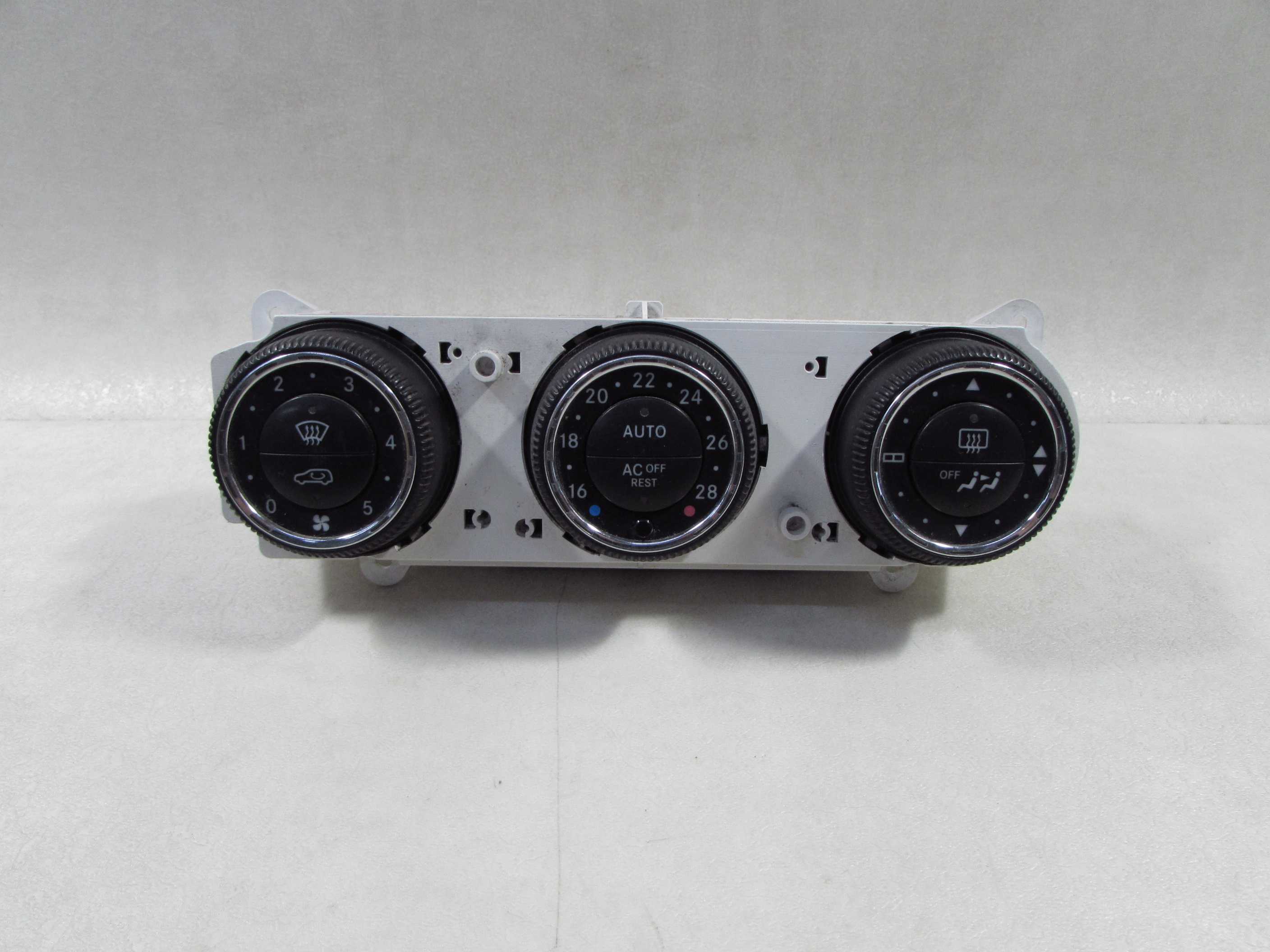 MERCEDES ML W163 LIFT PANEL STEROWANIA NAWIEWU KLIMATYZACJI 1638204989