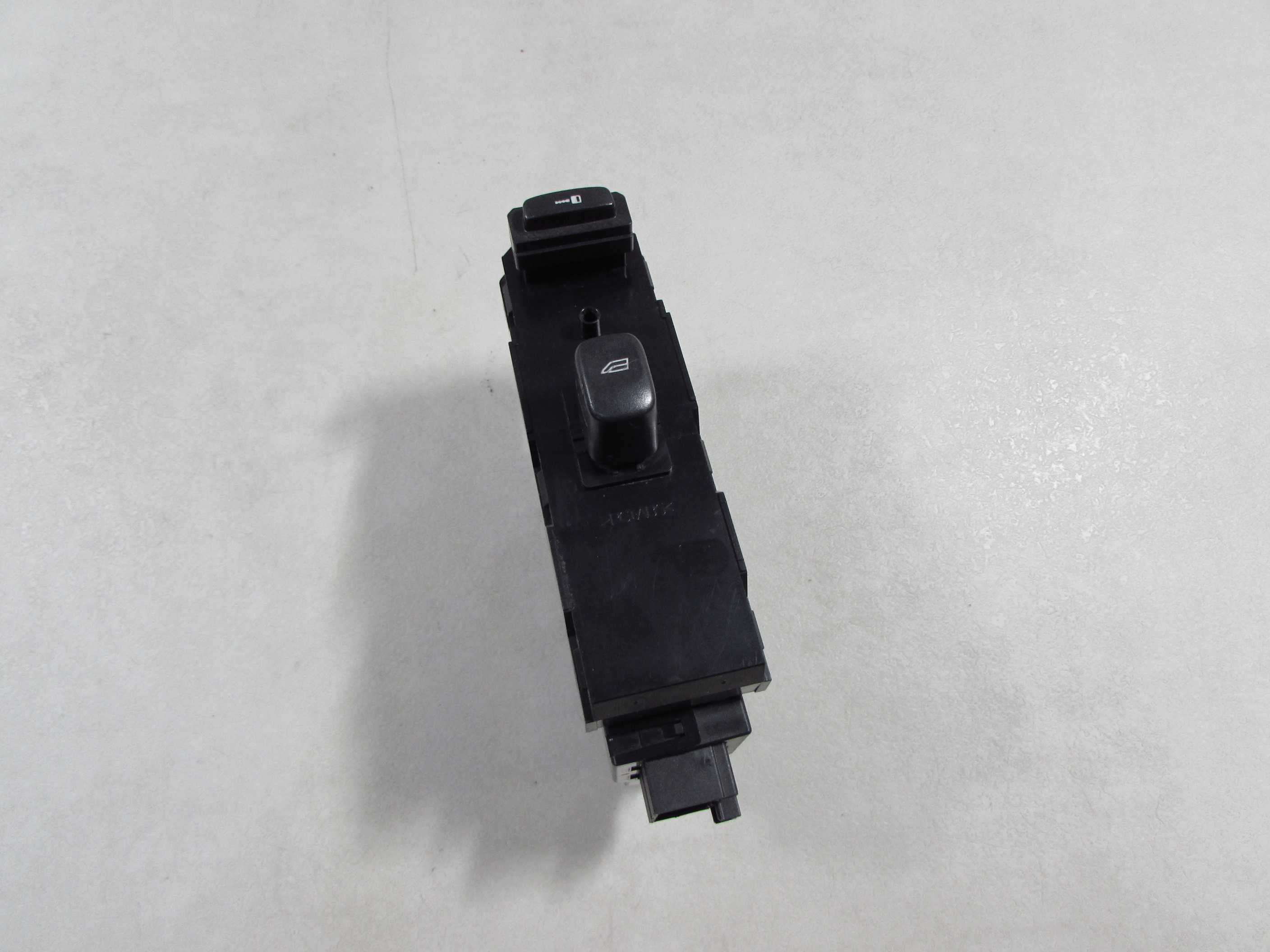 VOLVO XC90 LIFT PANEL PRZELACZNIK SZYB PASAZERA 31275227 06-14
