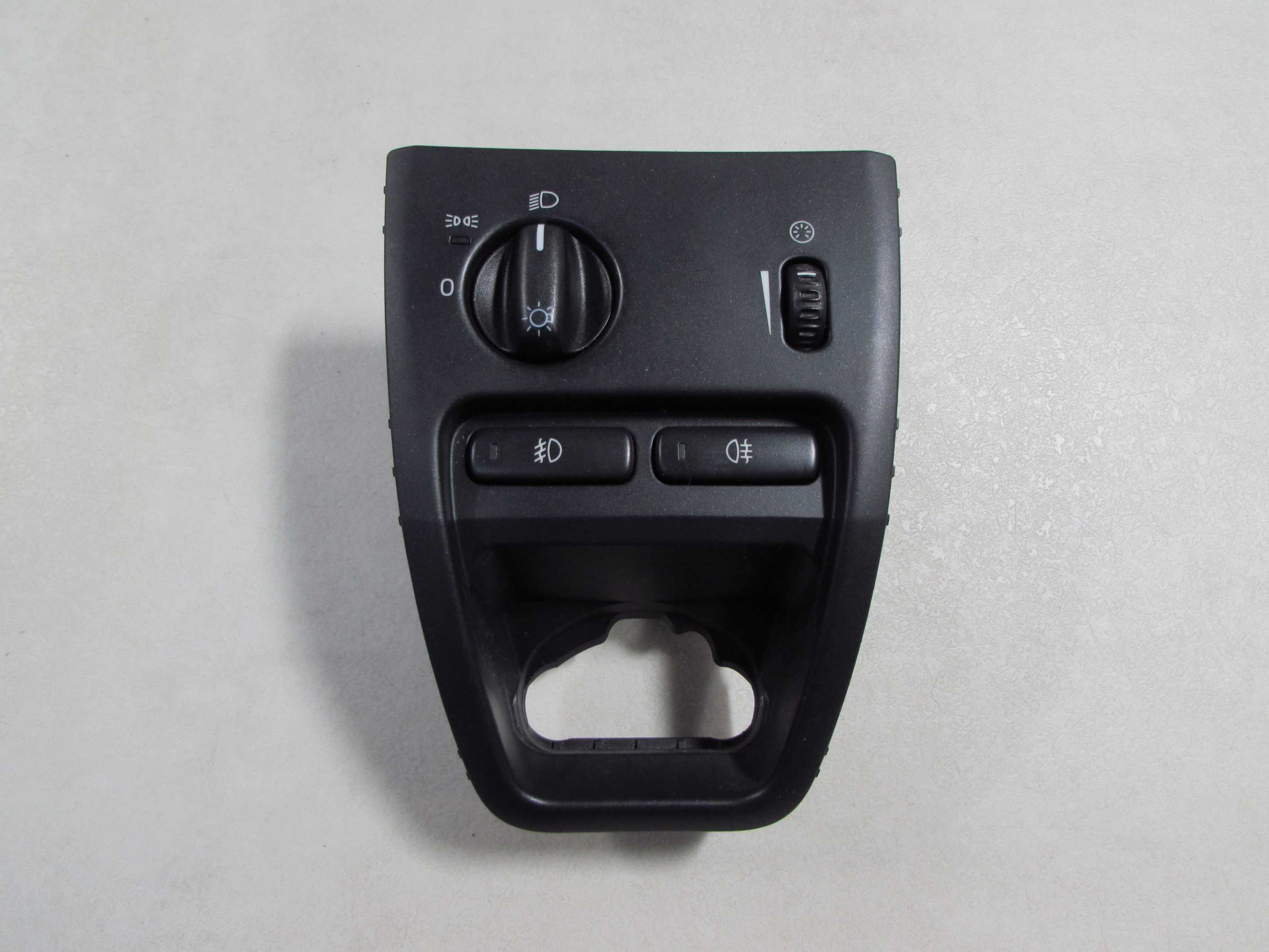 VOLVO XC90 LIFT PANEL PRZELACZNIK SWIATEL 30739302 06-14