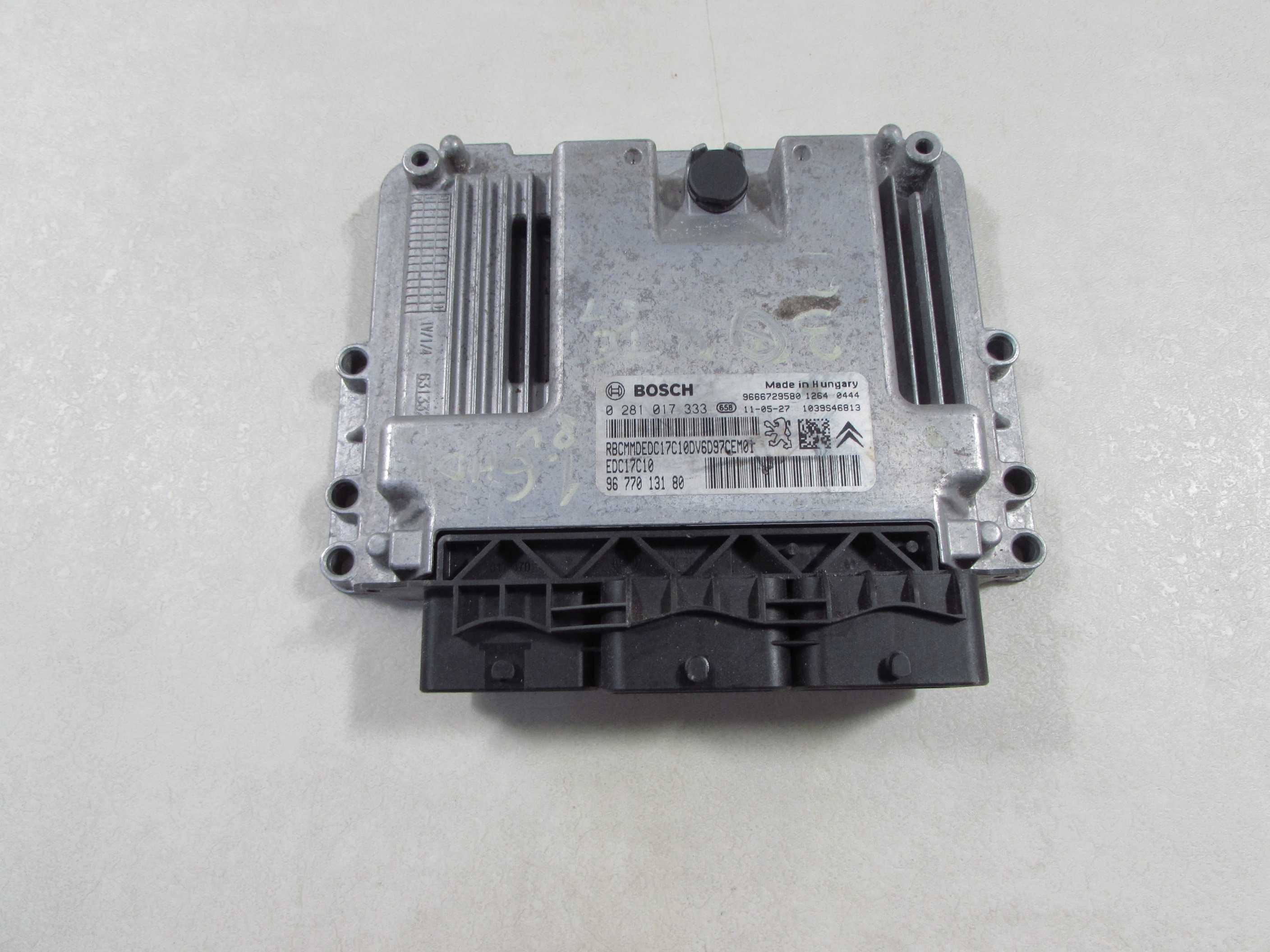 PEUGEOT CITROEN 1.6 HDI KOMPUTER STEROWNIK SILNIKA 0281017333 9677013180