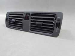 VOLVO XC90 LIFT KRATKA NAWIEWU CENTRALNA 3409400 KREMOWA OAK 06-14