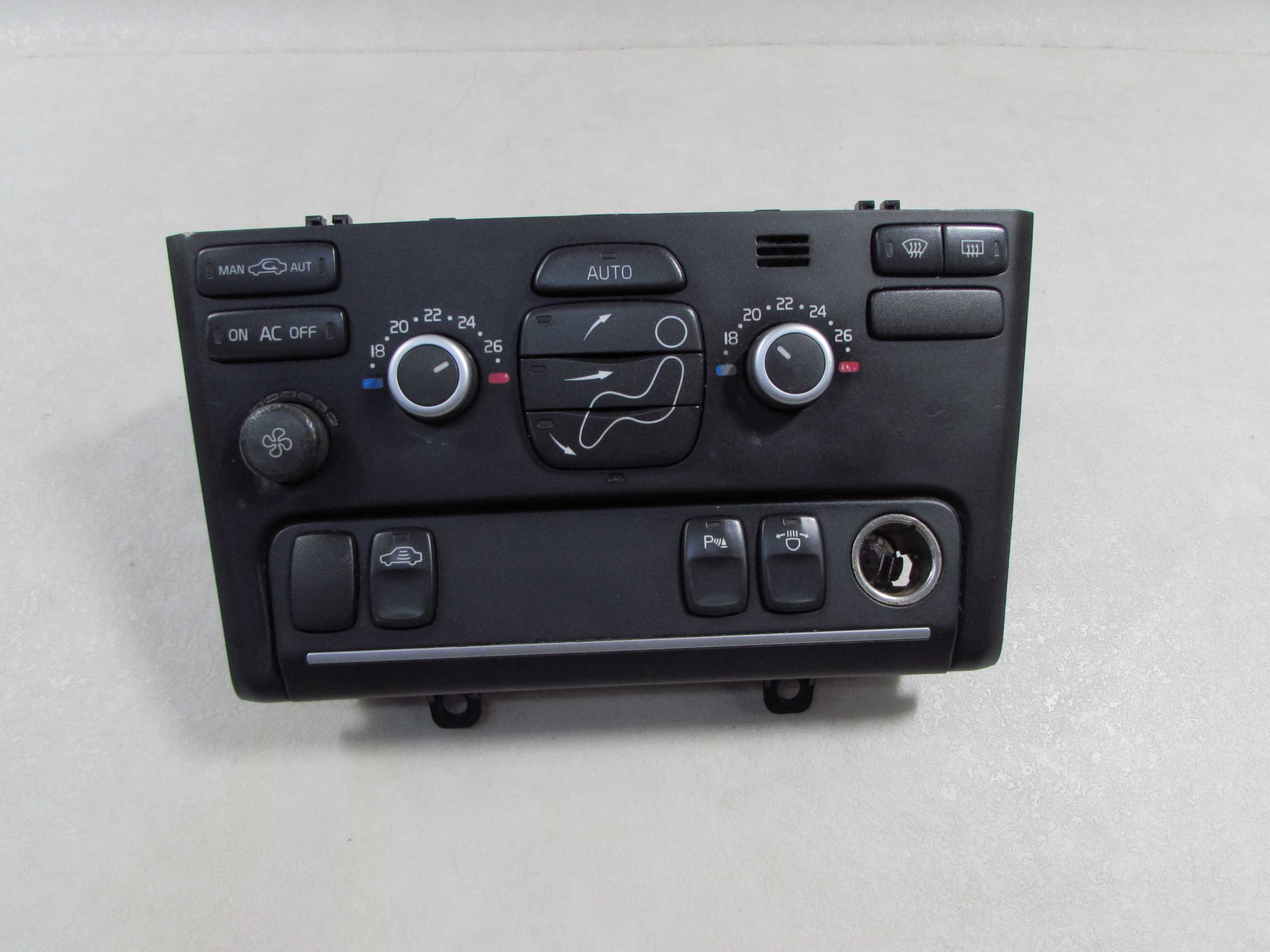 VOLVO XC90 LIFT PANEL KLIMATYZACJI NAWIEWU 30782329 06-14