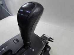 VOLVO C30 C70 S40 V50 AUTOMAT LEWAREK WYBIERAK BIEGOW 8689421 04-13