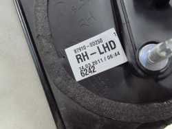 TOYOTA YARIS II LIFT 09-11 PRAWE LUSTERKO 3 PIN