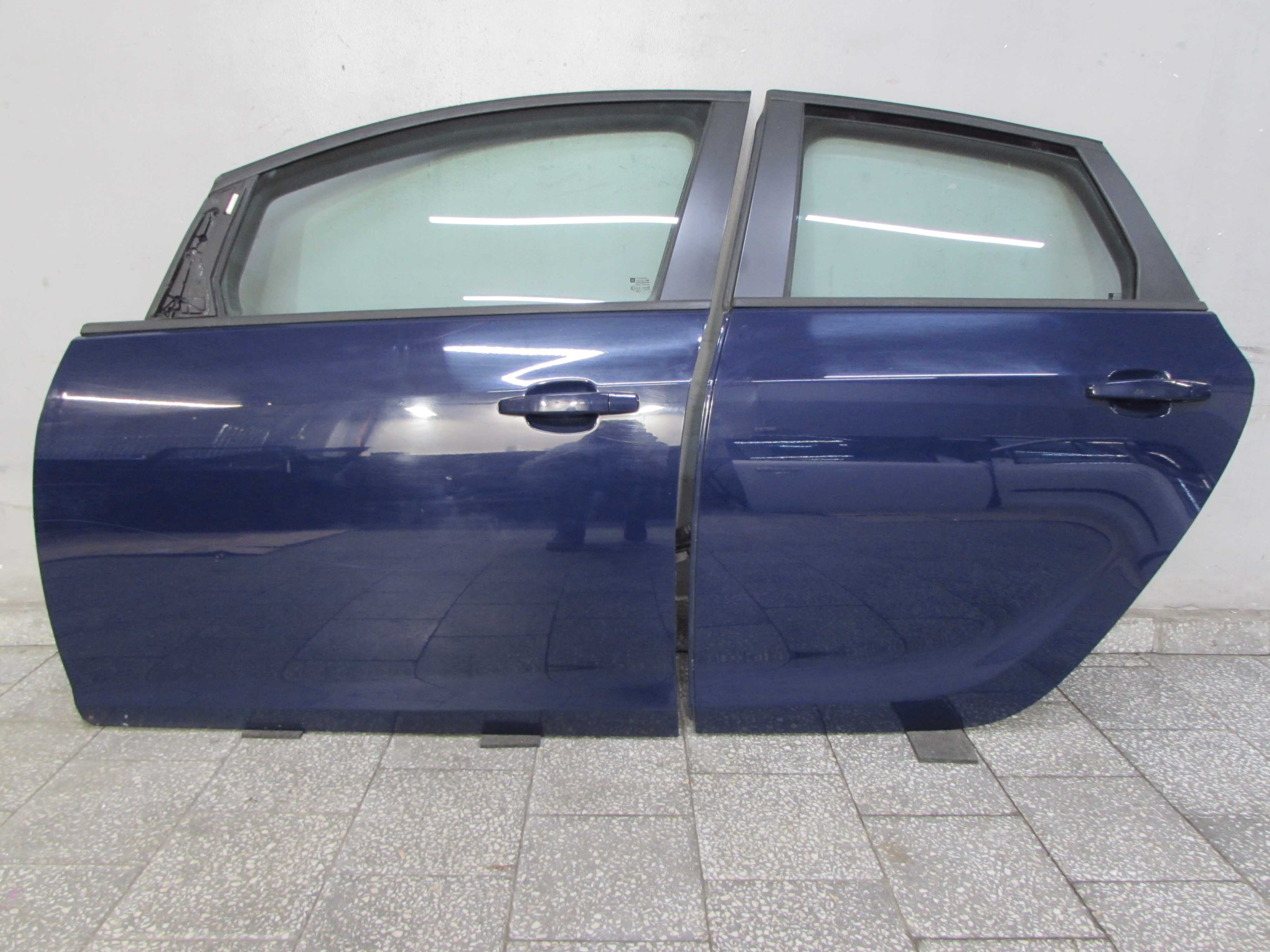 OPEL ASTRA IV J LIFT FL HB 09-15 DRZWI TYL LEWY KPL Z20Z