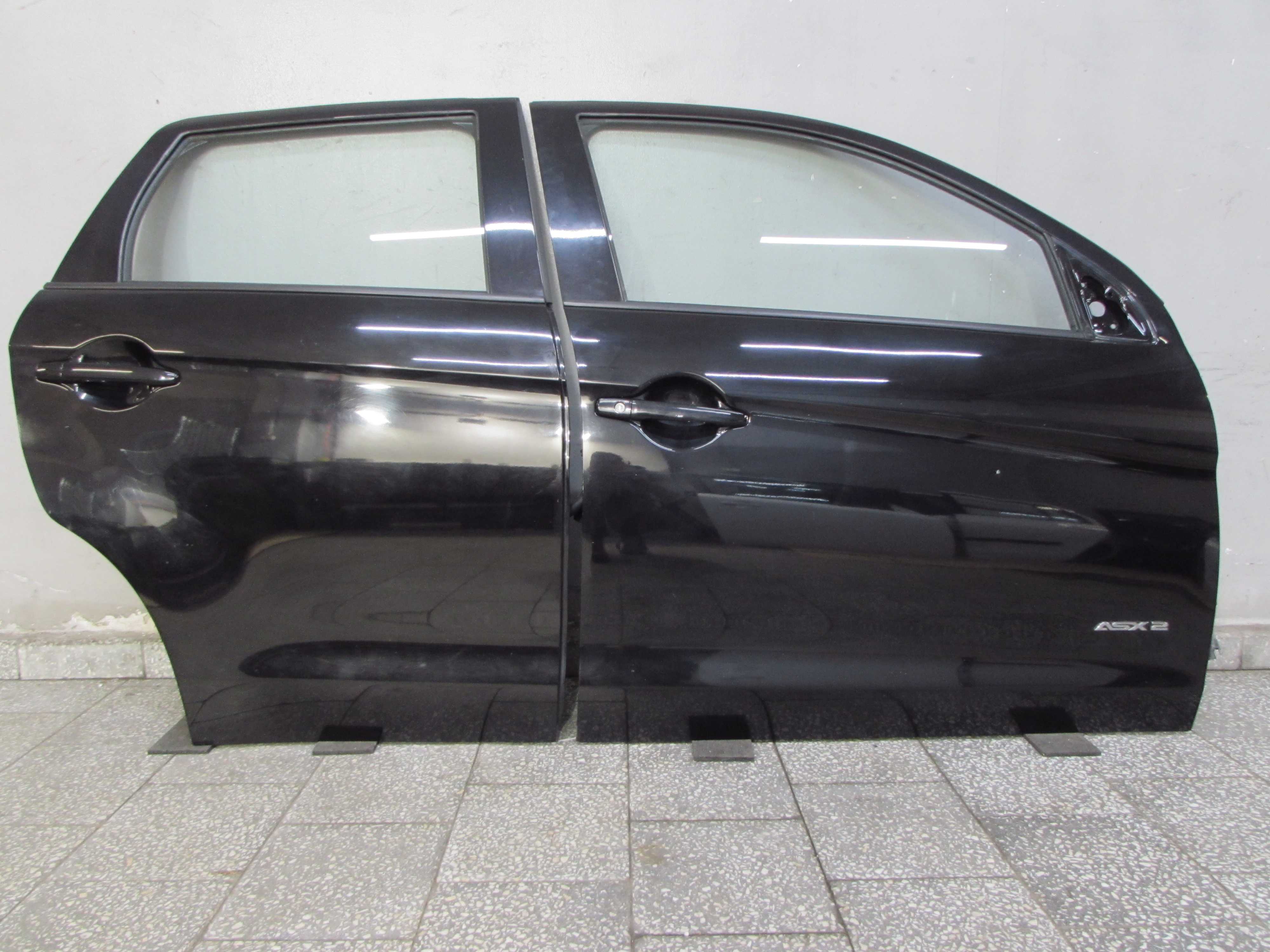 MITSUBISHI ASX 10-19 DRZWI TYL PRAWE X42 KPL