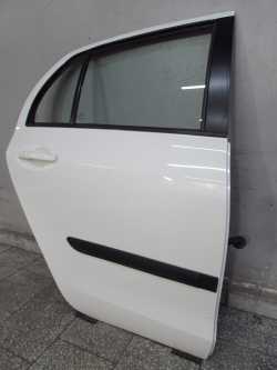 TOYOTA YARIS II LIFT 05-11 DRZWI TYL PRAWE KPL 068
