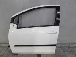TOYOTA YARIS II LIFT 05-11 DRZWI PRZOD LEWE KPL 068