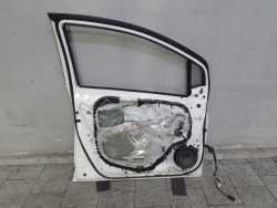 TOYOTA YARIS II LIFT 05-11 DRZWI PRZOD LEWE KPL 068