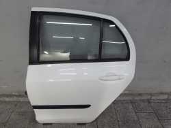 TOYOTA YARIS II LIFT 05-11 DRZWI TYL LEWE KPL 068