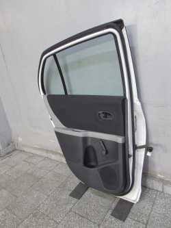 TOYOTA YARIS II LIFT 05-11 DRZWI TYL LEWE KPL 068
