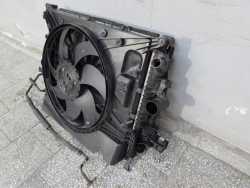 VOLVO XC90 LIFT 2.4 D5 AUTOMAT CHLODNICA WENTYLATOR KPL 30612864 07-14