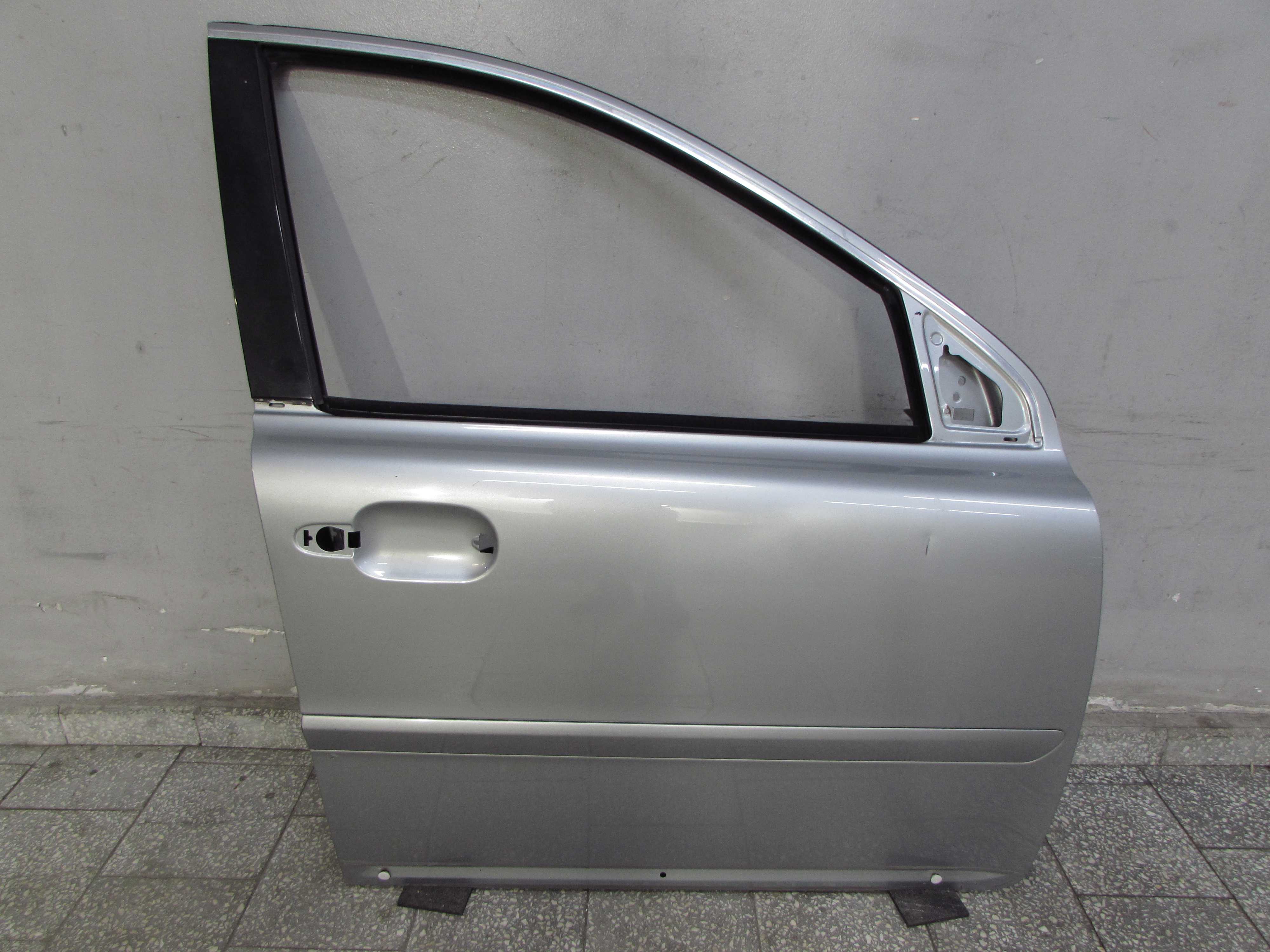 VOLVO XC90 LIFT DRZWI PRAWY PRZOD 477-46 02-14