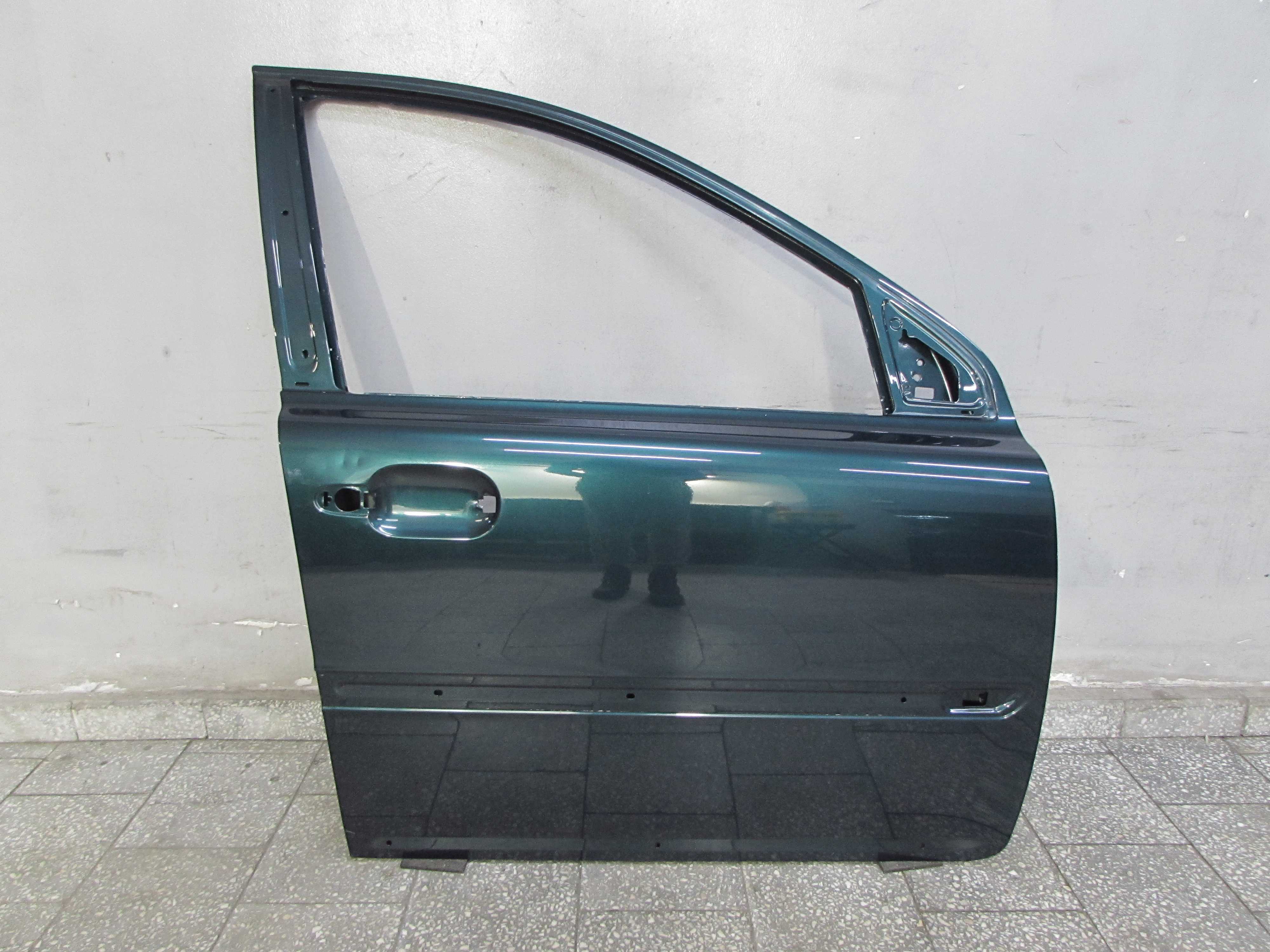 VOLVO XC90 LIFT DRZWI PRAWY PRZOD 02-14 ZIELONE