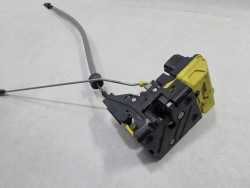 VOLVO S60 V70 XC70 LIFT 04- ZAMEK DRZWI PRAWY PRZOD 30699749 8 PIN