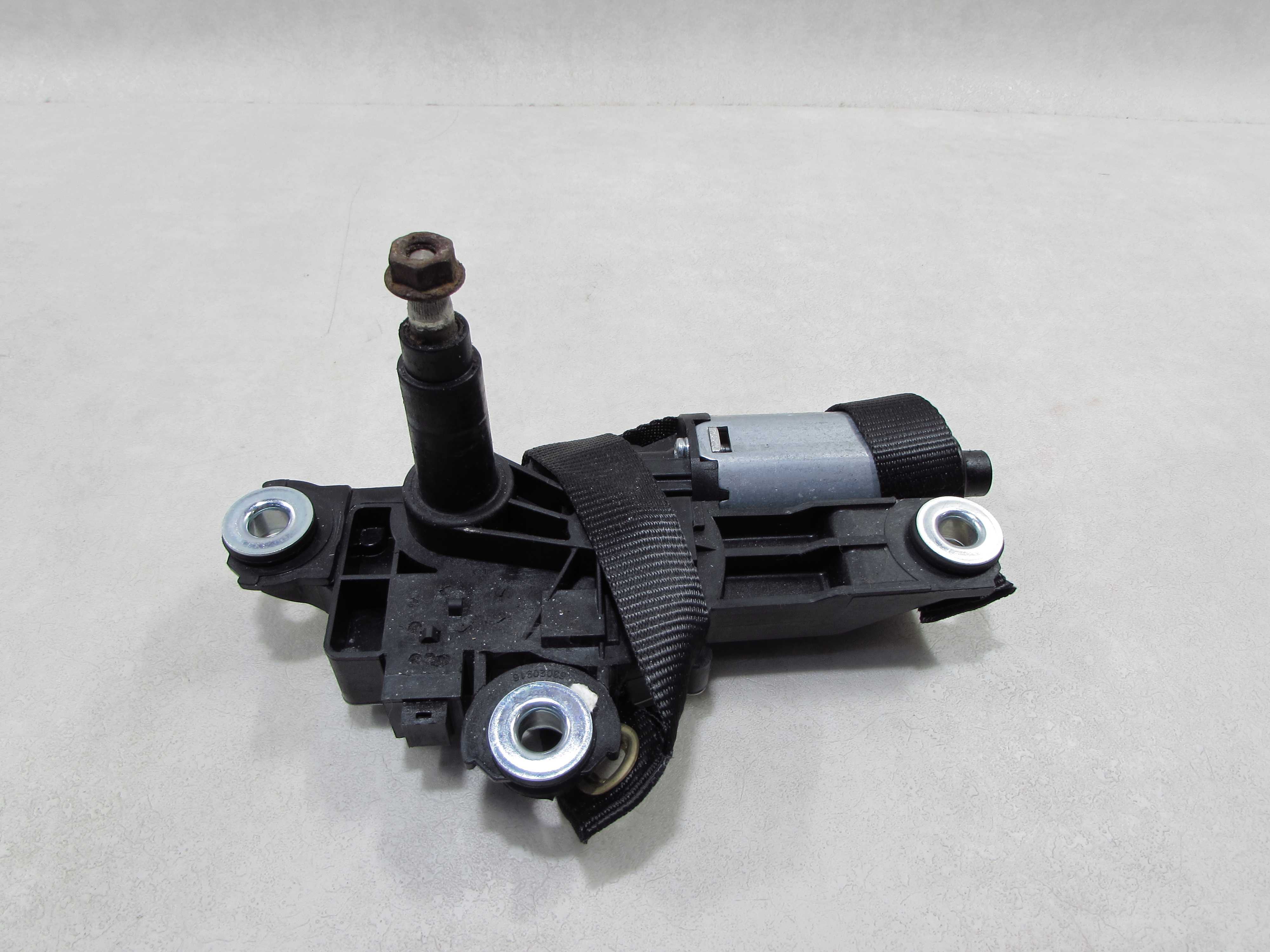 VOLVO C30 06-13 SILNIK SILNICZEK WYCIERACZKI KLAPY BAGAZNIKA TYL 31290792