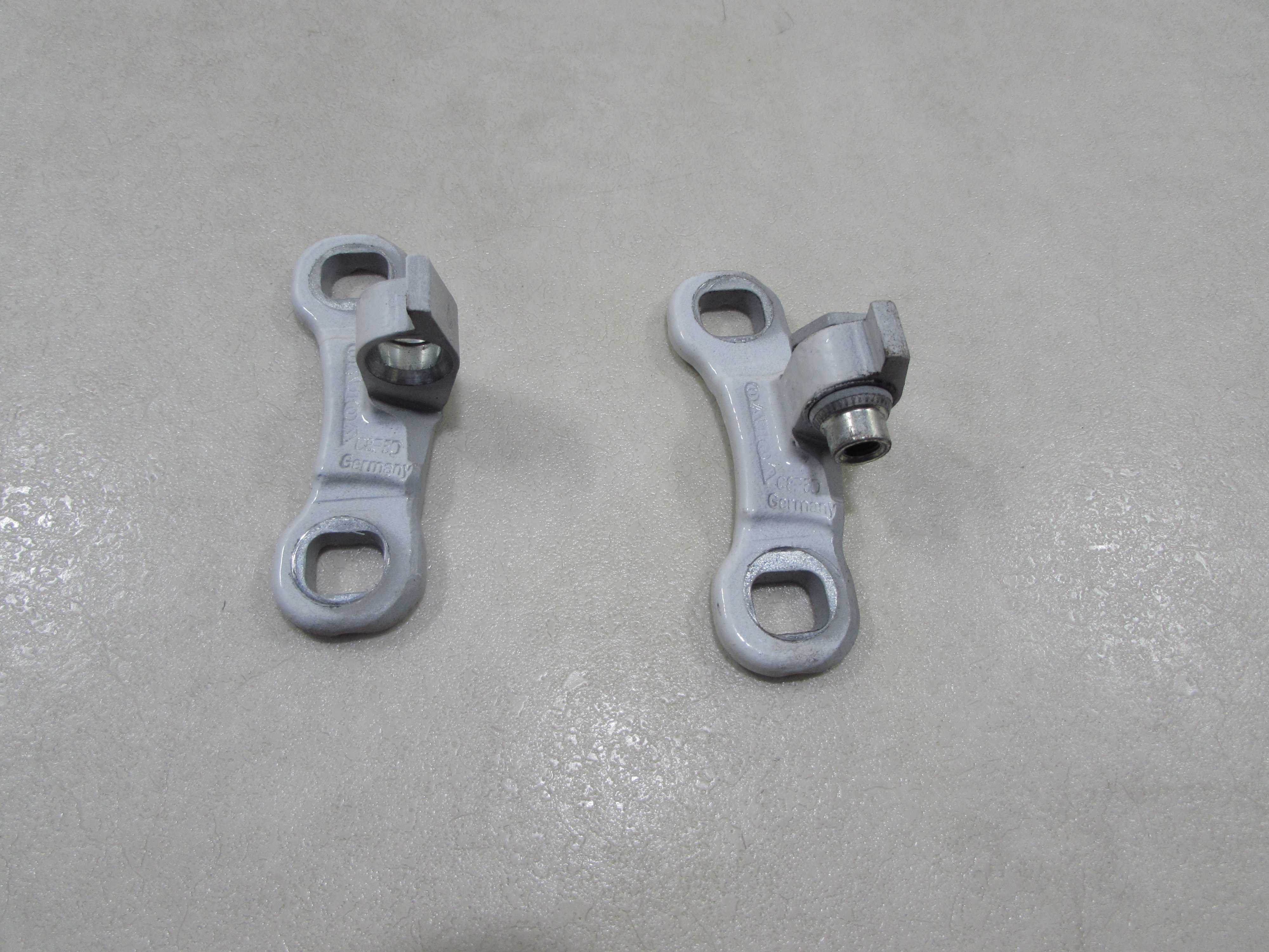 VOLVO C30 LIFT 06-13 ZAWIAS ZAWIASY DRZWI PRZOD LEWE 614-46