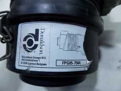DAIHATSU HIJET 1.3 OBUDOWA FILTRA POWIETRZA DONALDSON FPG05-7504