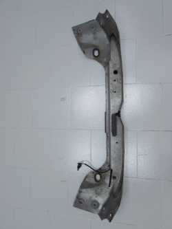 MERCEDES ML W163 LIFT PAS PRZEDNI GORNY ZAMEK 01-05