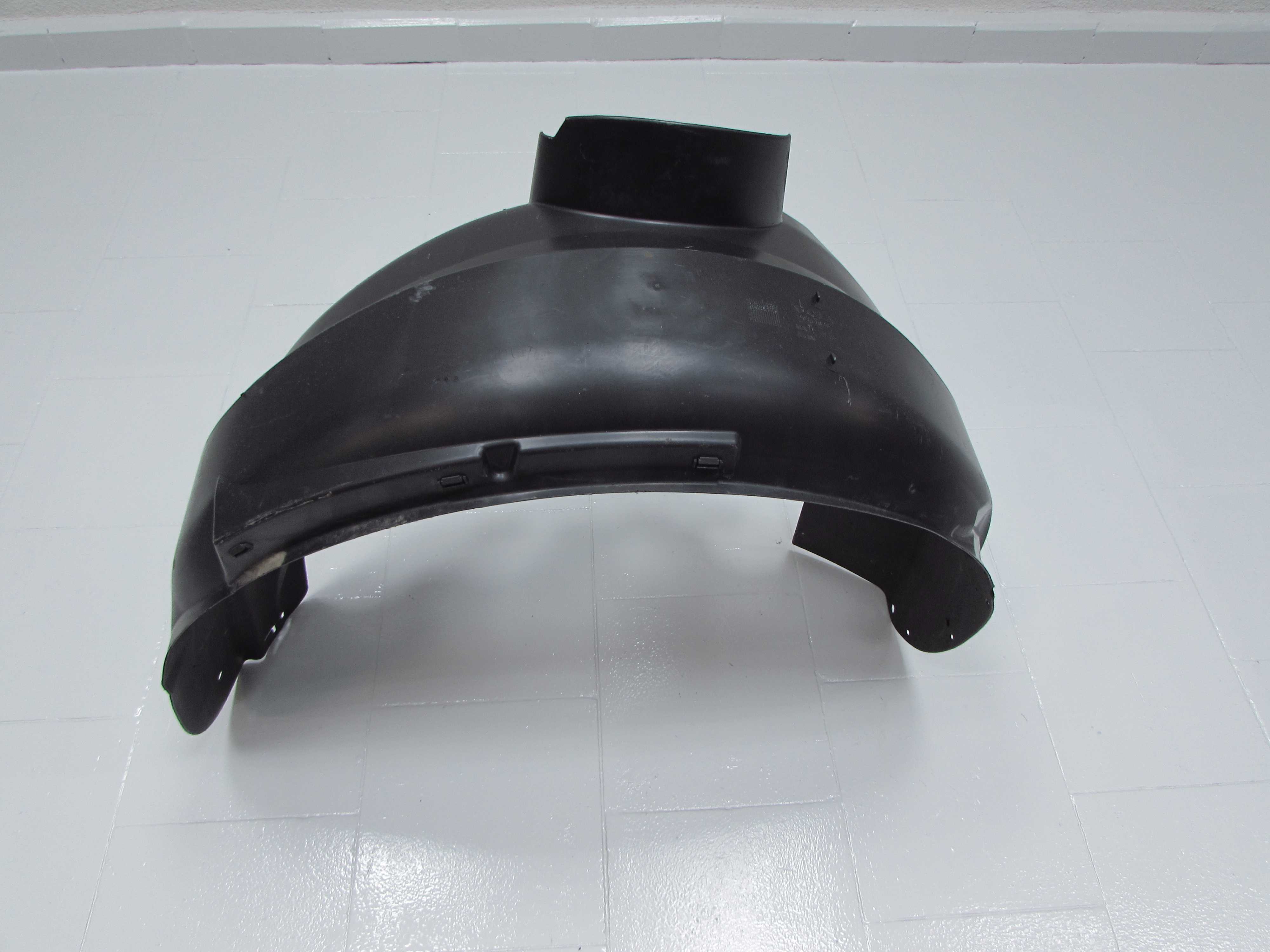 VOLVO C30 NADKOLE TYL TYLNE LEWE 30744038 06-13