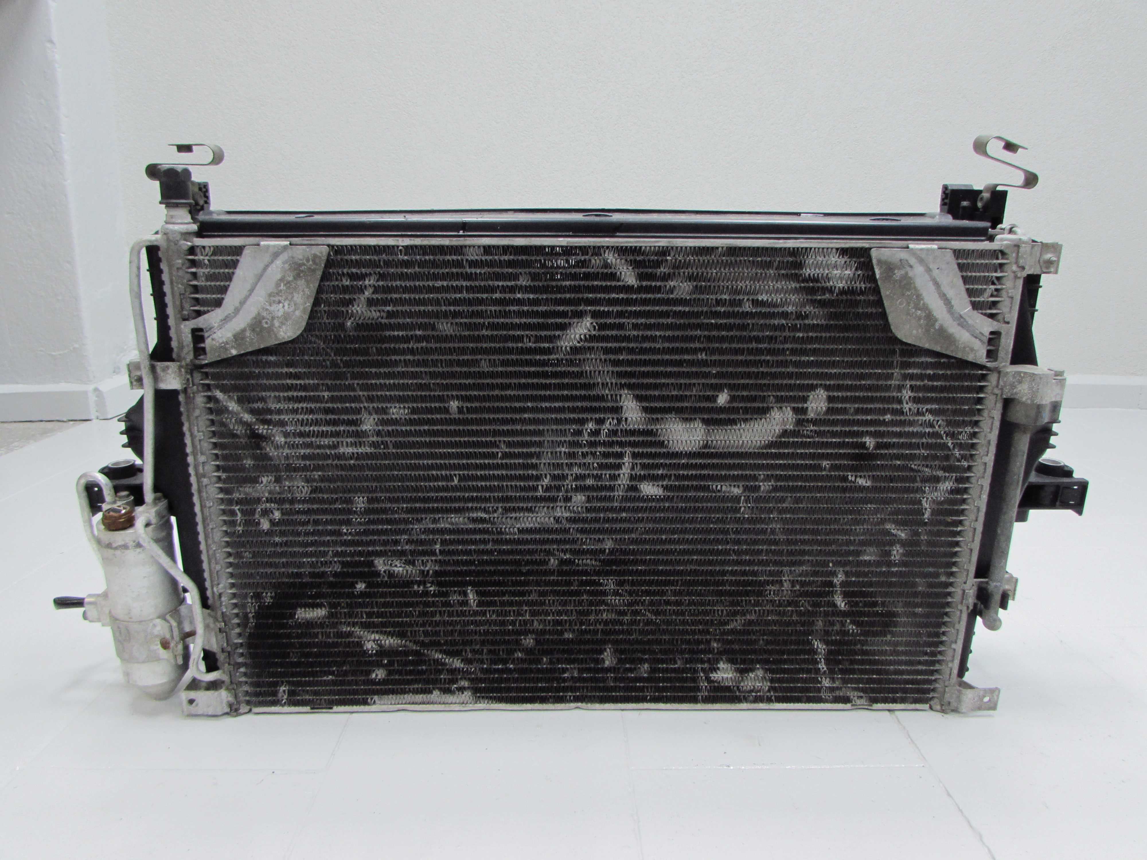VOLVO V70 S80 00-07 2.0T CHLODNICE KPL