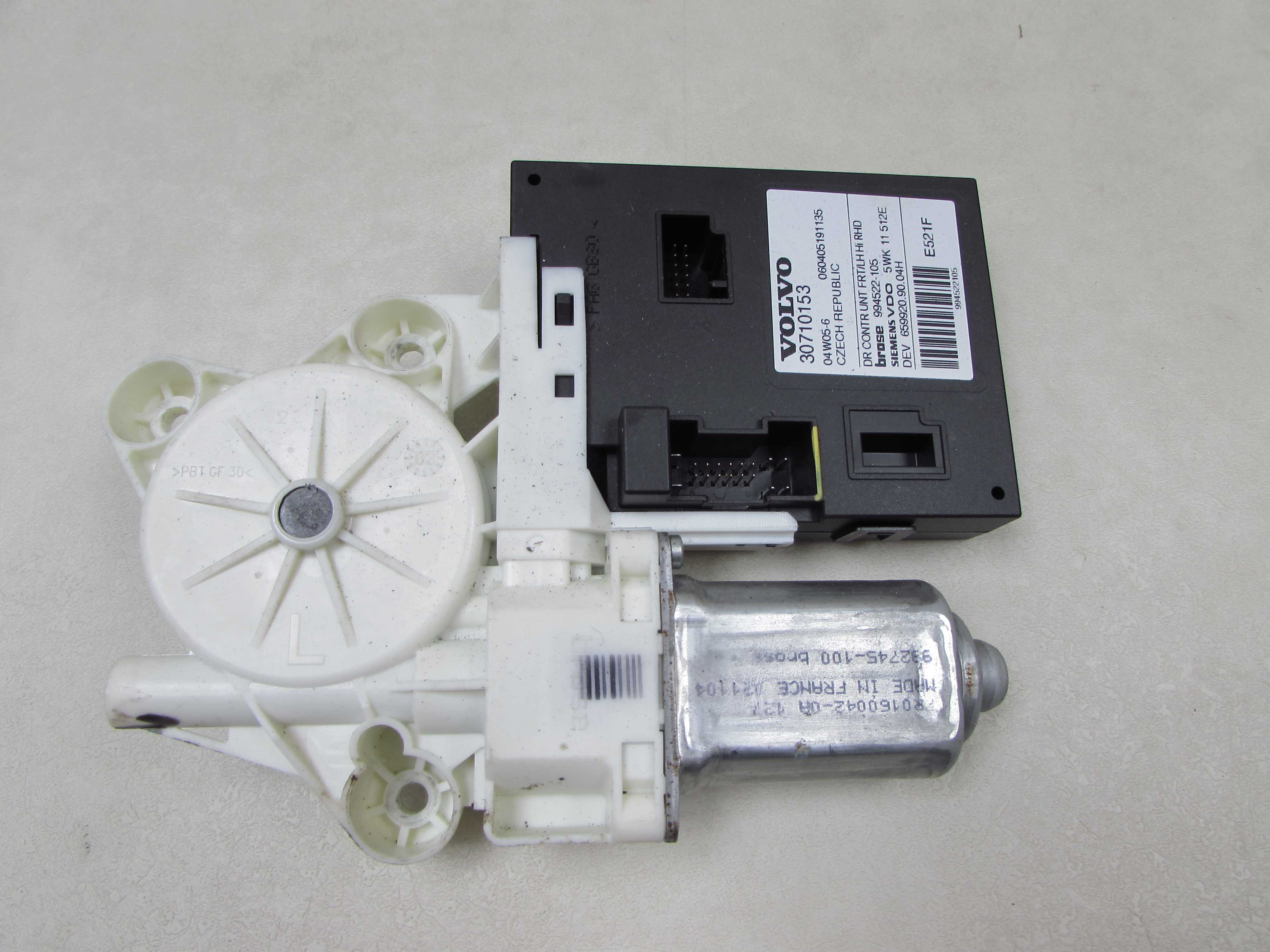VOLVO S40 V50 04-12 SILNICZEK MODUL SZYBY PRZOD LEWY 30710153