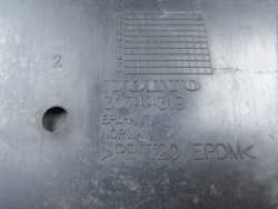 VOLVO XC90 LIFT 2.4 D5 OSLONA POKRYWA SILNIKA DOLNA PRAWA 30744319 07-14