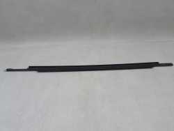 VOLVO XC90 LIFT LISTWA ZGARNIAJACA CHROM SZYBY DRZWI PRZOD PRAWA 3075385102-14