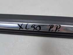 VOLVO XC90 LIFT LISTWA ZGARNIAJACA CHROM SZYBY DRZWI PRZOD PRAWA 3075385102-14