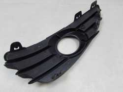 OPEL ASTRA H III GTC 04-07 KRATKA ATRAPA ZDERZAKA HALOGENU PRAWA 13110337